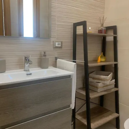 Etna Apartment *